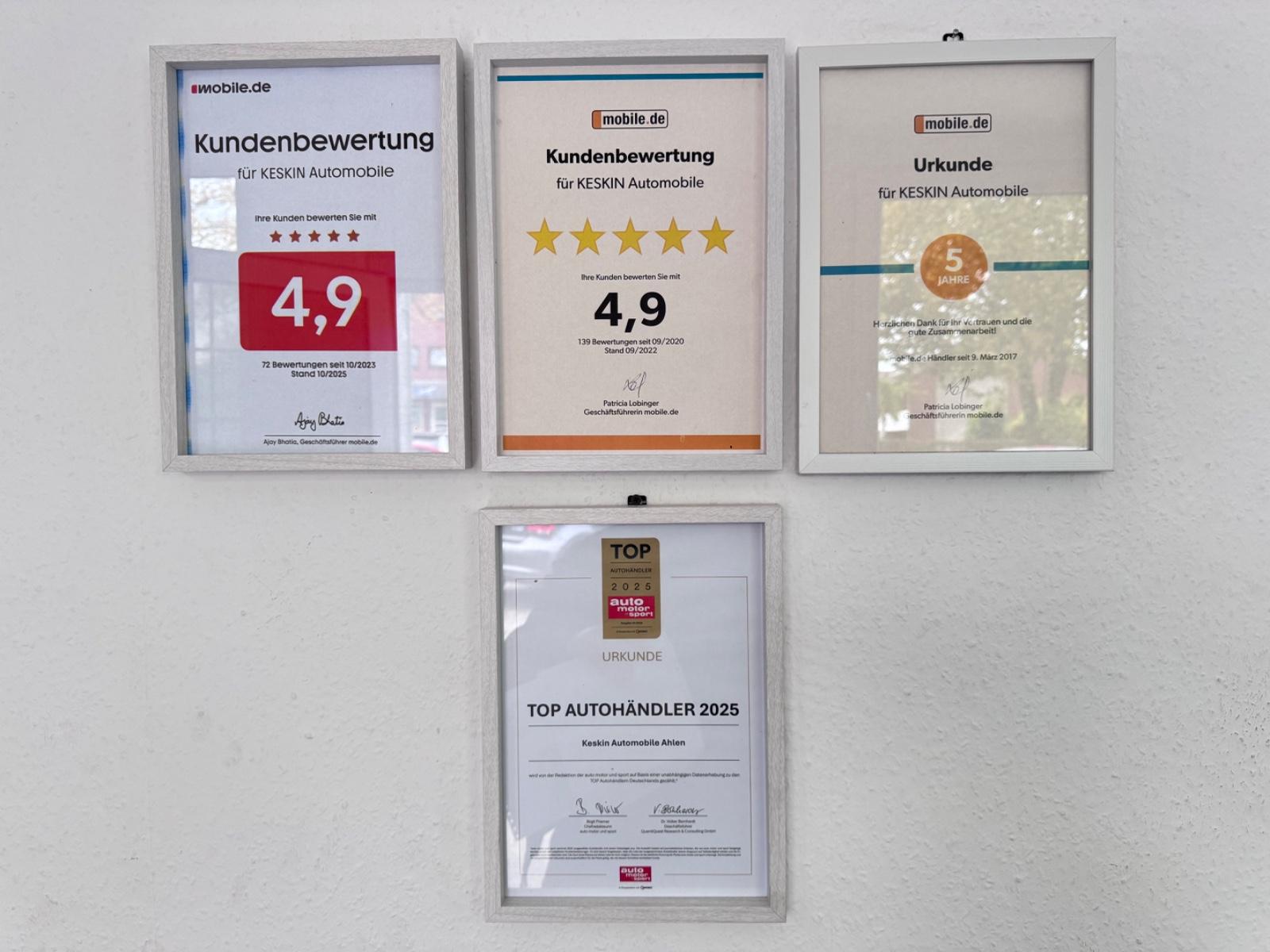 Volkswagen Tiguan Lounge Sport & Style BMT*NAVI*KAMERA*SHZ*