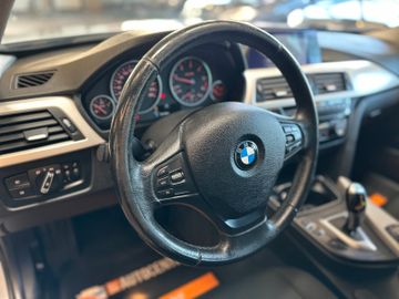 MYAUTOCENTER – Gebraucht- und Jahreswagen mit Werkstattservice in Pfaffenhofen BMW 320d T *TÜVService:NEU*TEMPO*NAVI*PDC*2-Zonen*
