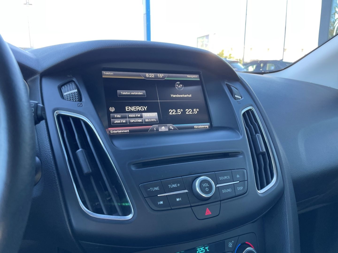 Fahrzeugabbildung Ford Focus totWinkAss Verkehrszeichenerk Bluetooth