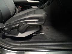 Fahrzeugabbildung BMW 218d Active Tourer Luxury Line