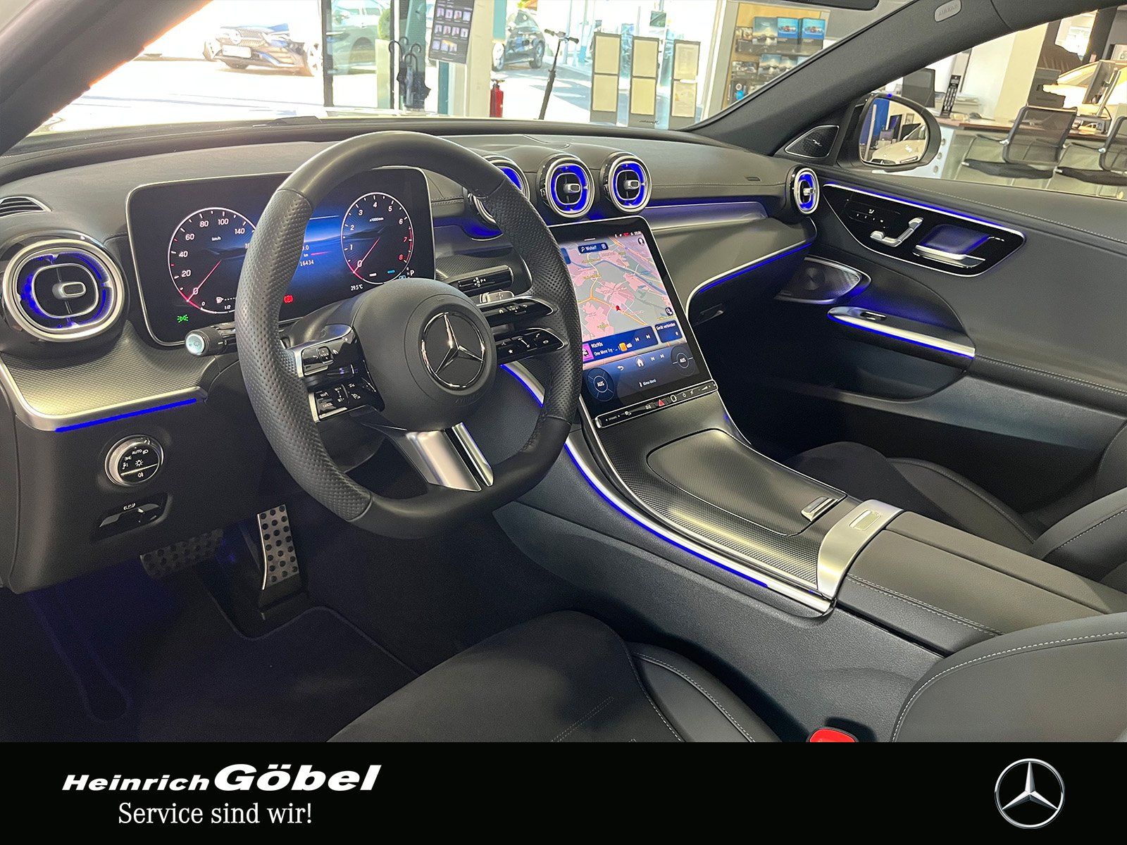 Fahrzeugabbildung Mercedes-Benz C 300 AMG+PANO+BURMESTER+NIGHT+360°+DIGITAL.L