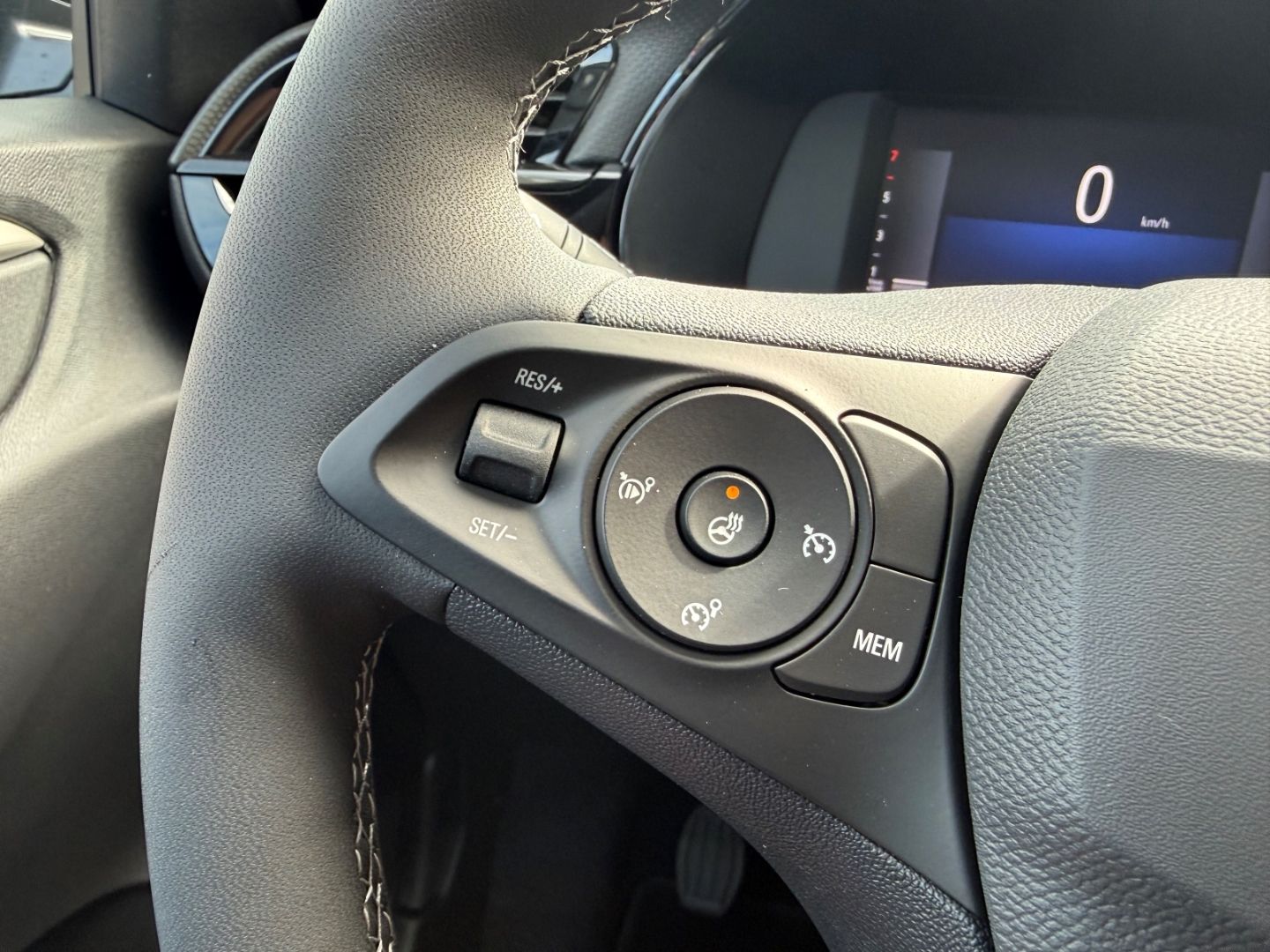 Fahrzeugabbildung Opel Corsa F Edition SHZ+LHZ+Kamera