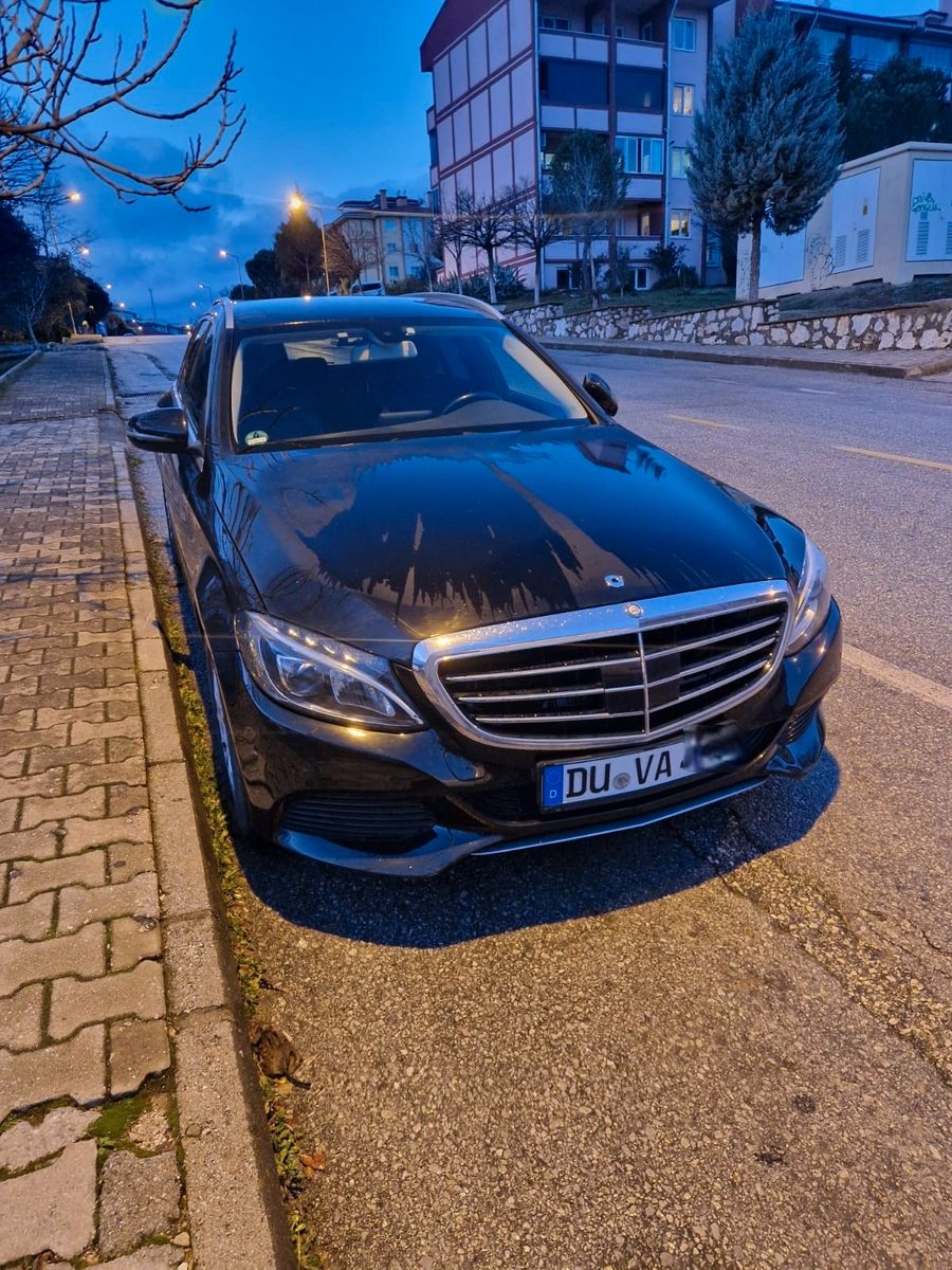 MERCEDES-BENZ C 200