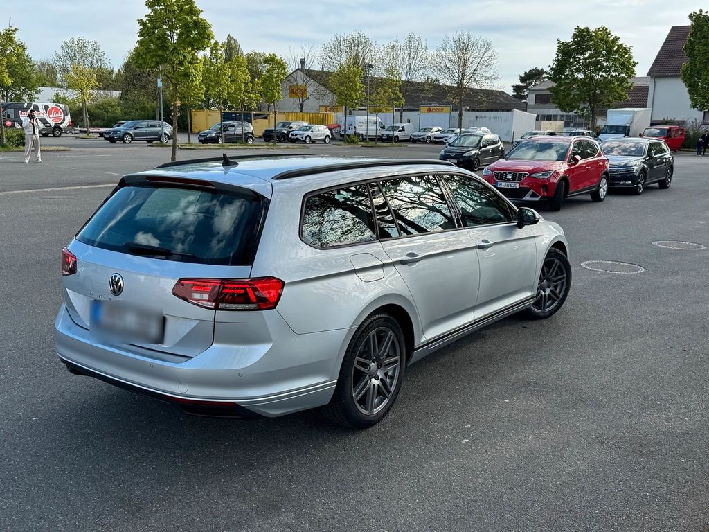 Image of Volkswagen Passat Variant