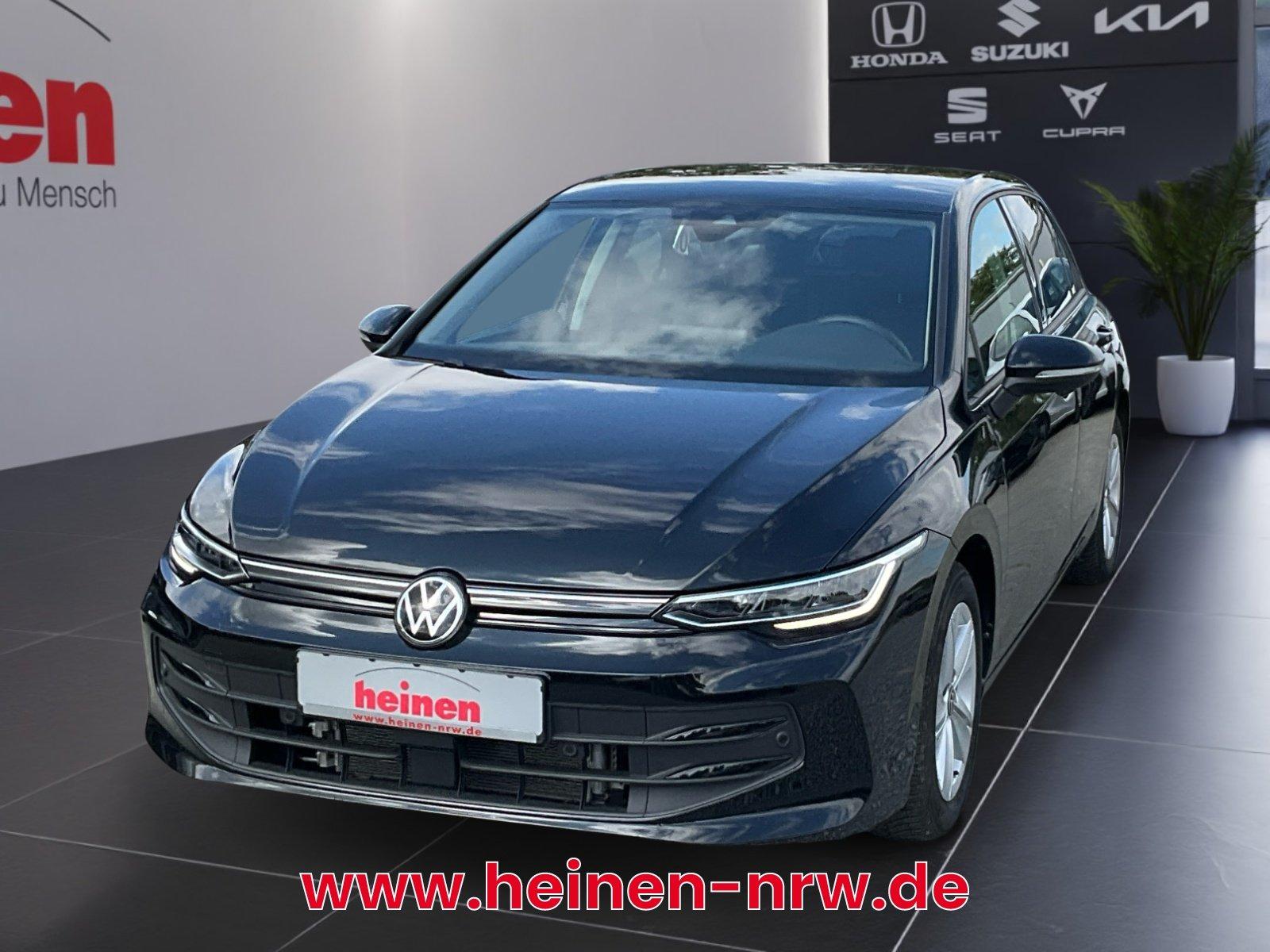 Volkswagen Golf VIII 1.5 TSI Life LED CARPLAY+ANDROID