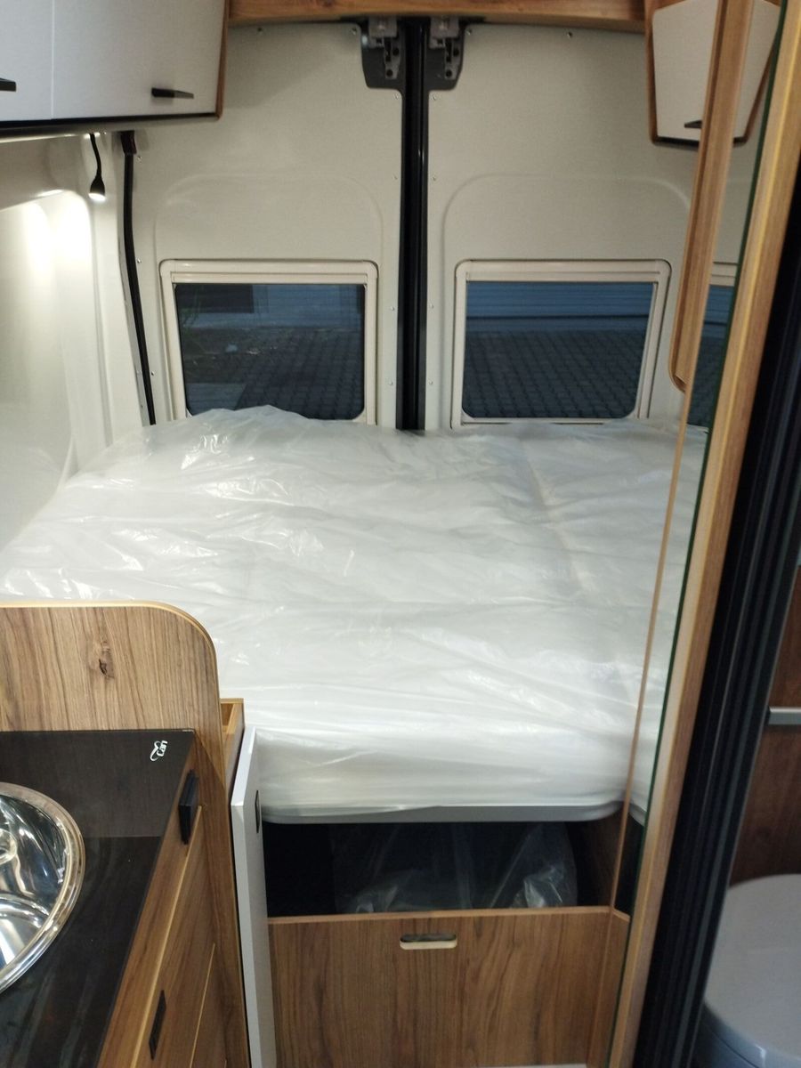 Fahrzeugabbildung Karmann Dexter 4x4 DE 560 AW Tageszulassung
