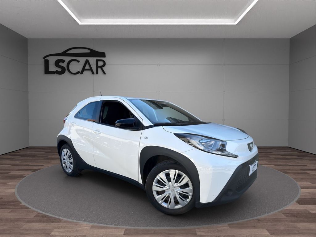 Image of Toyota Aygo (X)