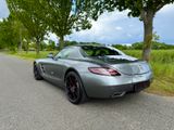 Mercedes-Benz SLS AMG 6.2 V8  - Mercedes-Benz SLS AMG mit Benzin-Antrieb: Sportwagen