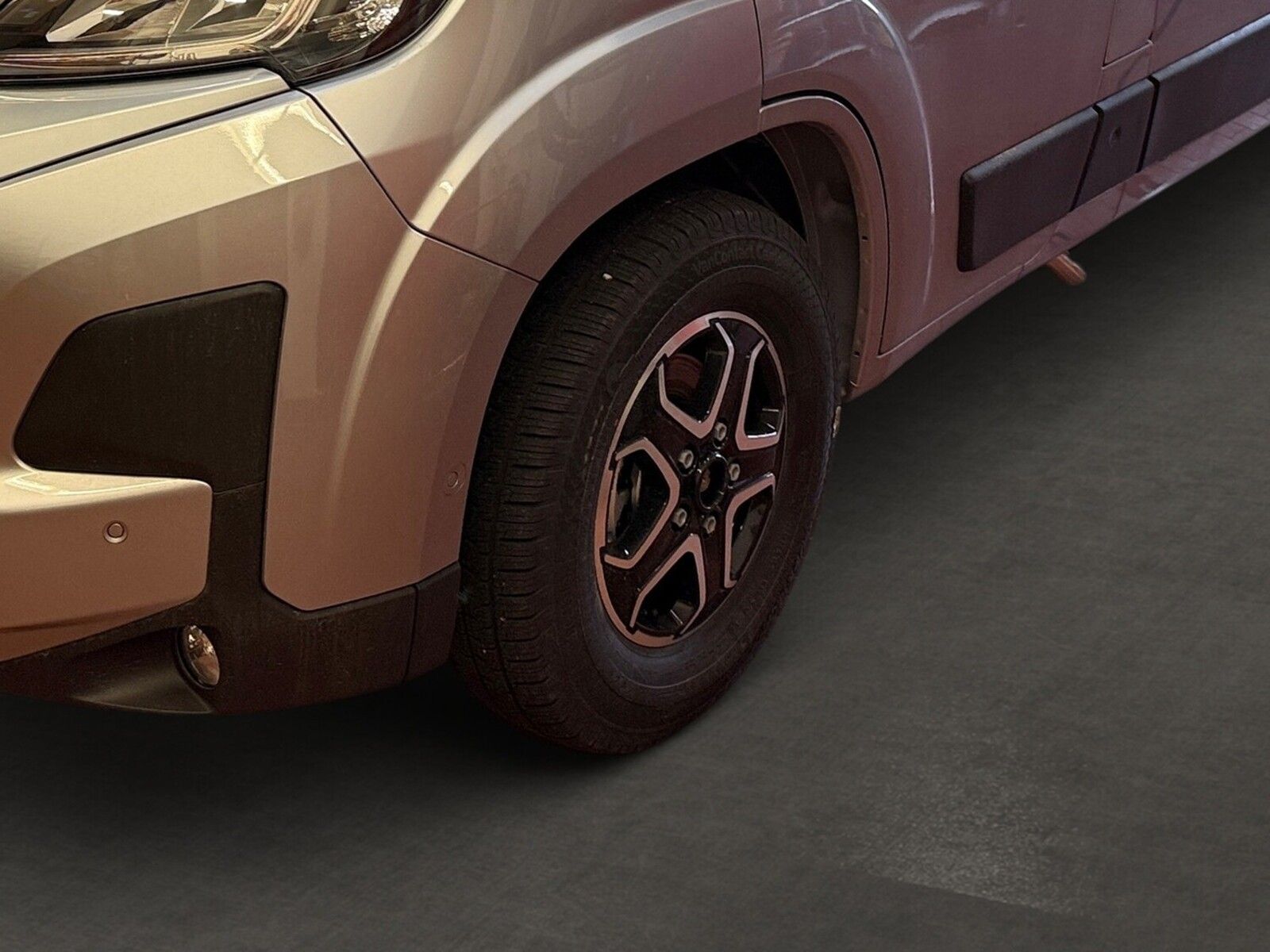 Fahrzeugabbildung Pössl Summit Shine 600 LR Citroen Markise,Solar,Autom.