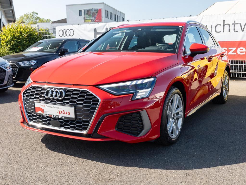 Audi A3 Sportback 40 TFSI e-tron S line HeadUp Matrix