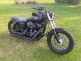 Harley-Davidson Dyna Street Bob (FXDB 103) - HARLEY-DAVIDSON DYNA STREET BOB