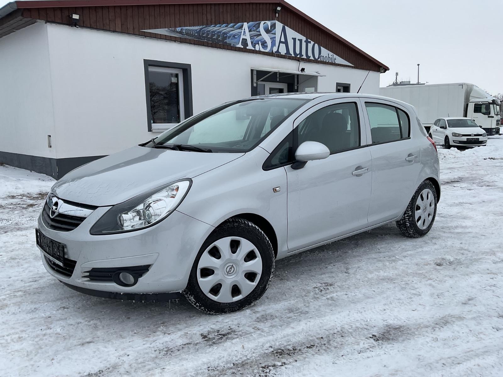 Opel Corsa D Edition /HU 04.27/AHK