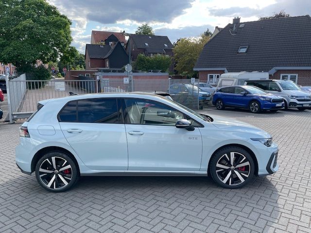 Volkswagen Golf - Bild 3