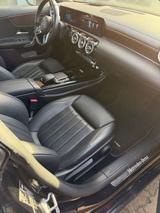 Mercedes-Benz Autos Mercedes Benz CLA 250 Hybrid - : Autos