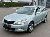 Skoda Octavia Combi Ambiente 1.6TDI/EURO5/KLIMA/SAUBER - Skoda Octavia aus 2009 mit Diesel-Antrieb
