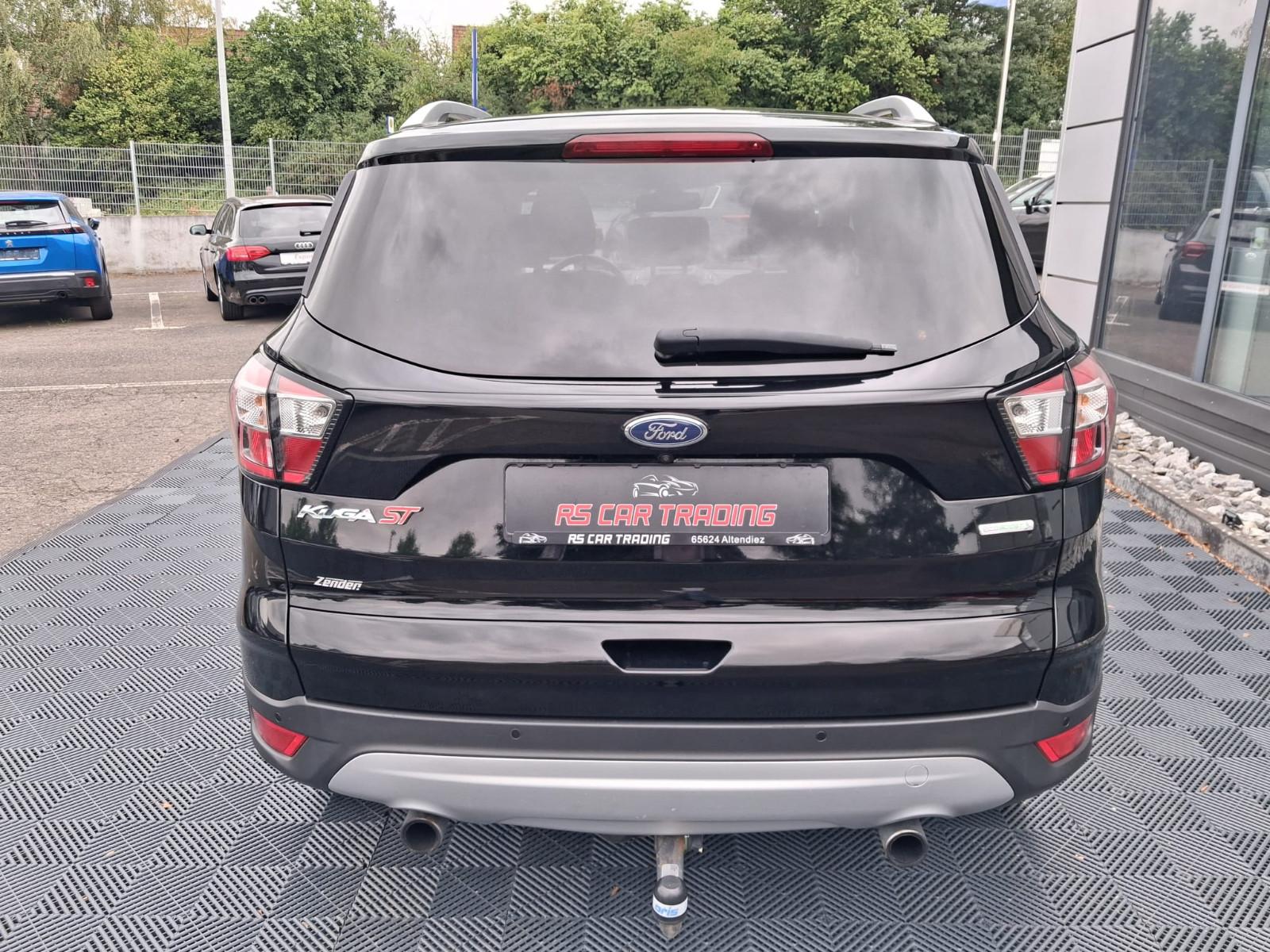 Ford Kuga Cool & Connect