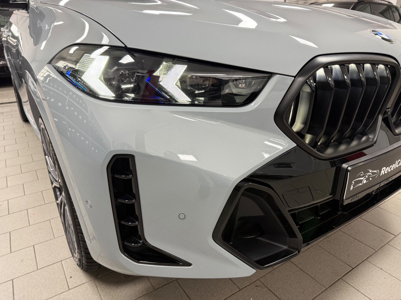 BMW X6 40 i xDrive M Sport Pro H&K AHK 22 SOFT PANO foto 4