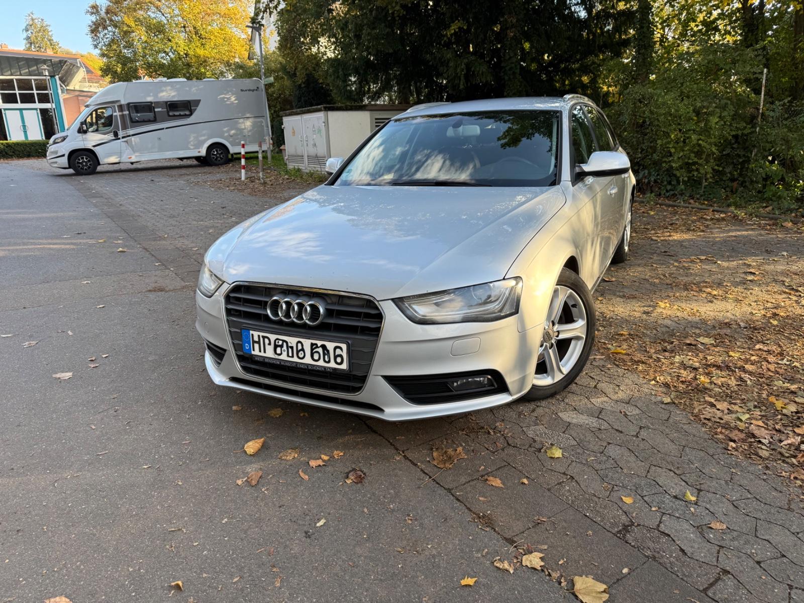Audi A4 2012 — interior
