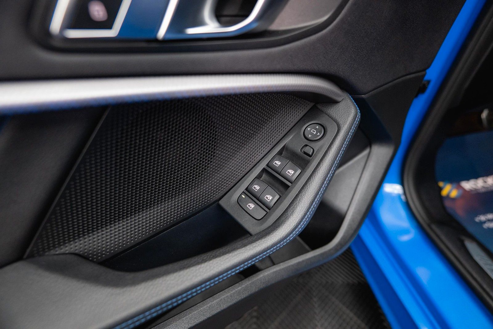 Fahrzeugabbildung BMW 118i M Sport Twin-Turbo Shadow Line *LED*DAB*