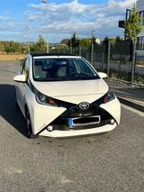 Toyota Aygo (X) 1,0-l-VVT-i x-wave x-shift x-wave - Toyota Gebrauchtwagen in Neuwied