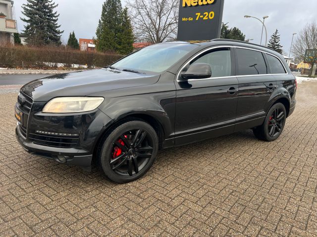 Audi Q7 3.0 TDI quattro Leder Pano AHK 7Sitzer Standh