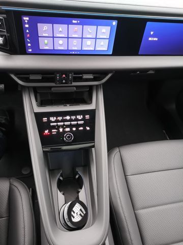 Fahrzeugabbildung Porsche Macan 4 |ACC|22"|Pano|3.Disp|SportChro|PASM|360°