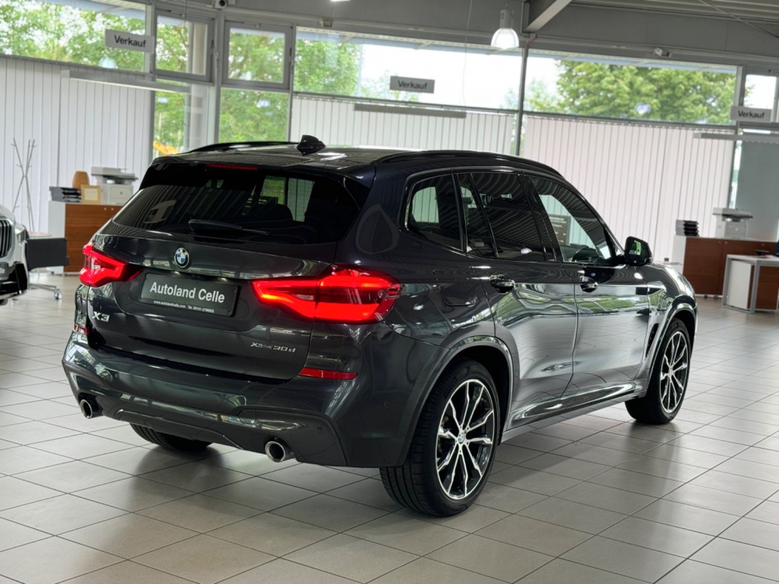 Fahrzeugabbildung BMW X3 xD30d M Sport Memory ACC Kamera HUD 20 Zoll