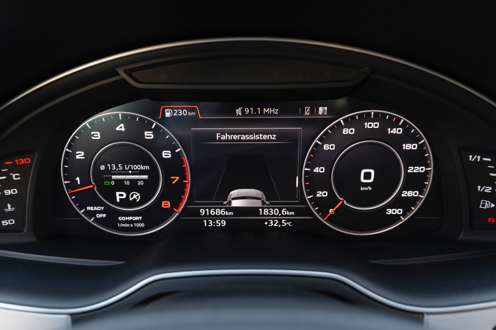 Fahrzeugabbildung Audi Q7 3.0 TFSI Quattro S-LINE LED 360° PANO 7SITZE