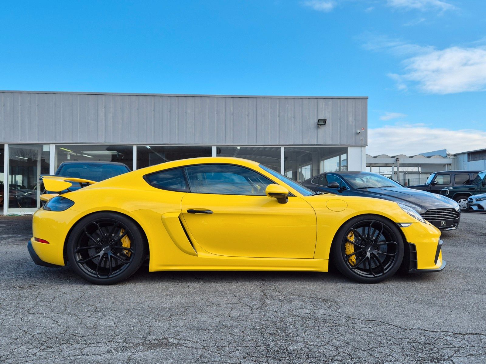 Fahrzeugabbildung Porsche Cayman GT4 Clubsport/PCCB/Manthey Kit/Approved