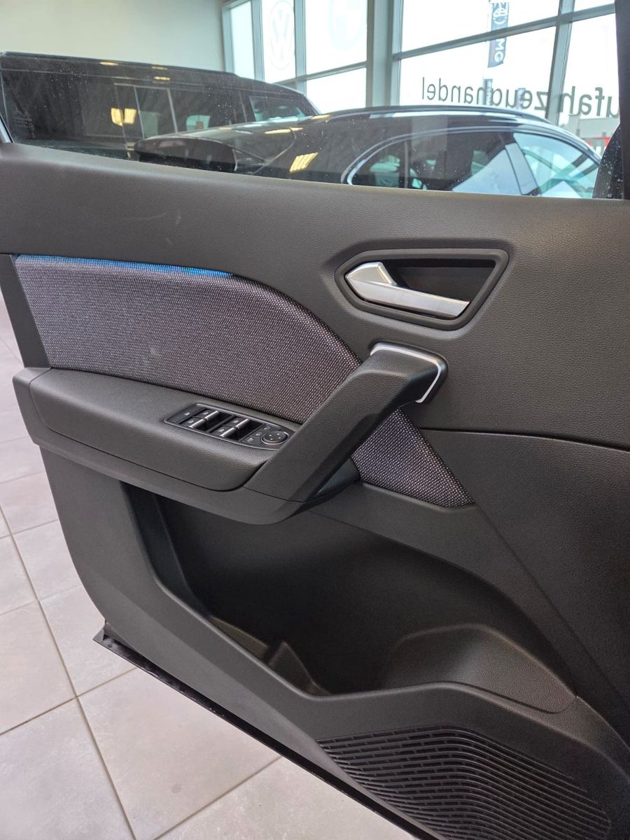 Fahrzeugabbildung Renault Captur Full Hybrid E-Tech 160 Esprit Alpine