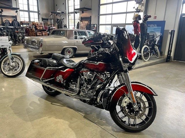 Fahrzeugabbildung Harley-Davidson CVO Street Glide Finanzierung ab 4,99%