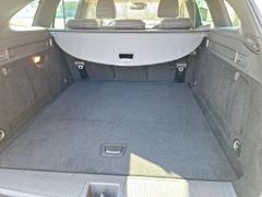 Fahrzeugabbildung Opel Astra K ST Elegance 1.2 Turbo, MATRIX, Navi, RFK