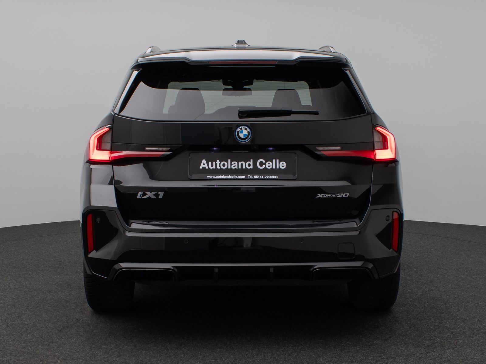 Fahrzeugabbildung BMW iX1 xD30 M Sport Kamera DAB Komfort Fernlichtass