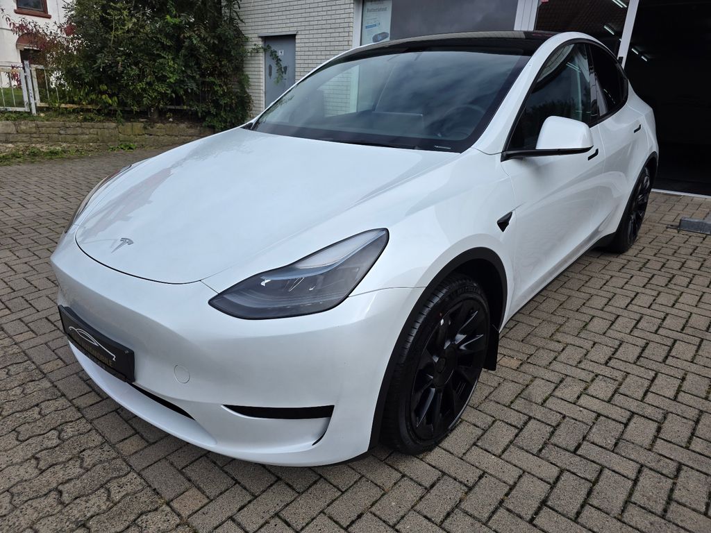 Image of Tesla Model Y