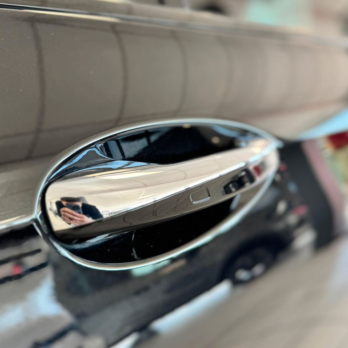 Fahrzeugabbildung Mercedes-Benz E 300 E Limousine E 300 e