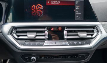 Fahrzeugabbildung BMW 318i Touring M-Sport SERVICE-GARANTIE|SPUR|ACC