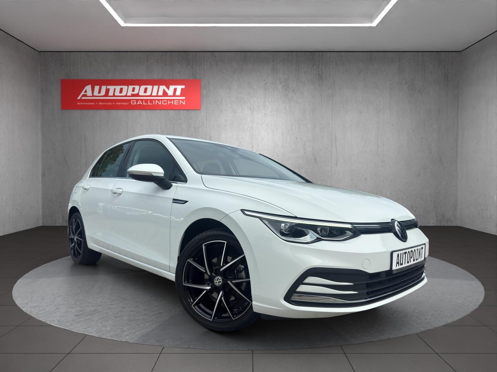 Volkswagen Golf VIII Lim.Highline Style Massage/Sportsitze