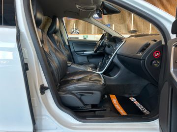 Volvo XC 60 R-Design AWD