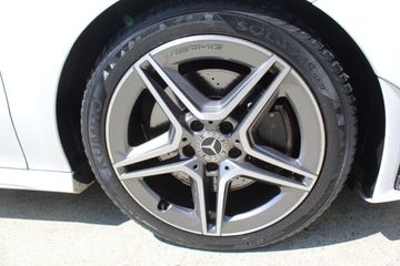 Mercedes CLA 200 Shooting Brake - 4