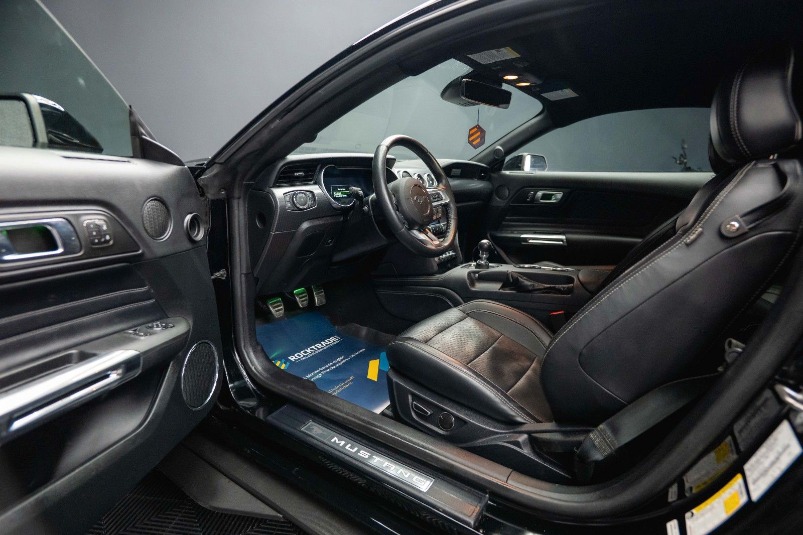 Fahrzeugabbildung Ford Mustang Shelby GT 500 5.0 V8 Performance PREMIUM