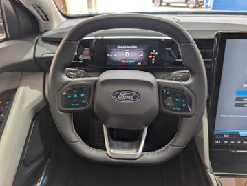 Ford Explorer RWD