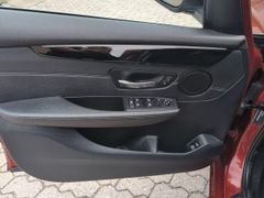 BMW 218d Luxury Line HeadUp~Pano~Navi