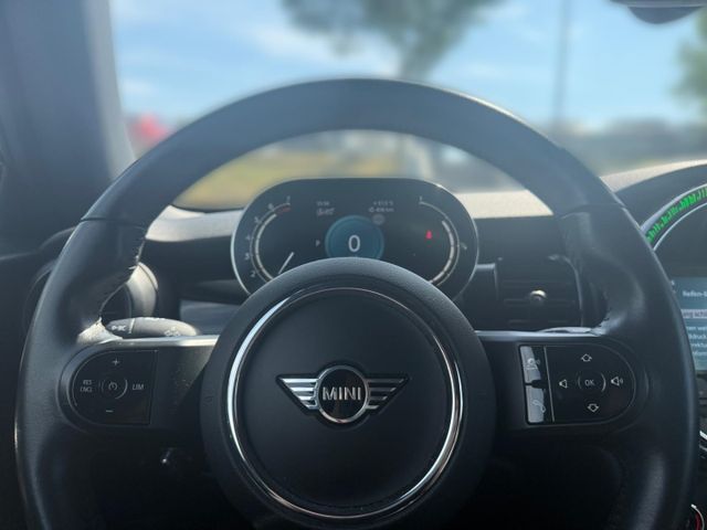 Cooper C Trim Digitales Cockpit SHZ CarPlay
