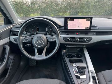 Audi A4 - 11
