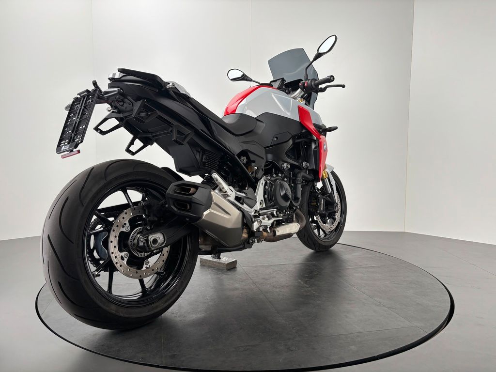 Fahrzeugabbildung BMW F900 R A2 *VIEL AUSSTATTUNG *SCHECKHEFT *SERVICE