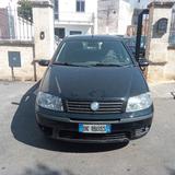 Fiat Punto Classic 1.2 5 porte Dynamic - Fiat Punto mit Benzin-Antrieb: Classic
