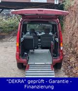 Renault 1.6 Privilege AUTOMATIK/ROLLSTUHLRAMPE/82.000 KM - Renault Kangoo Gebrauchtwagen in Hamburg