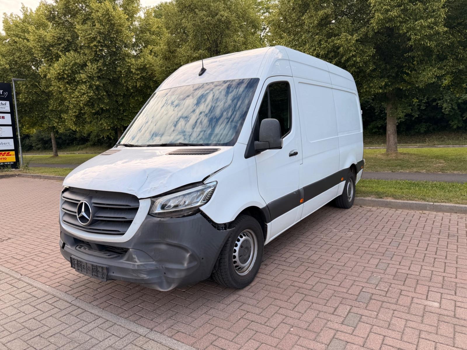 Mercedes-Benz Sprinter 317 CDI 1.HAND|WEBASTO|2xSCHWINGSITZ