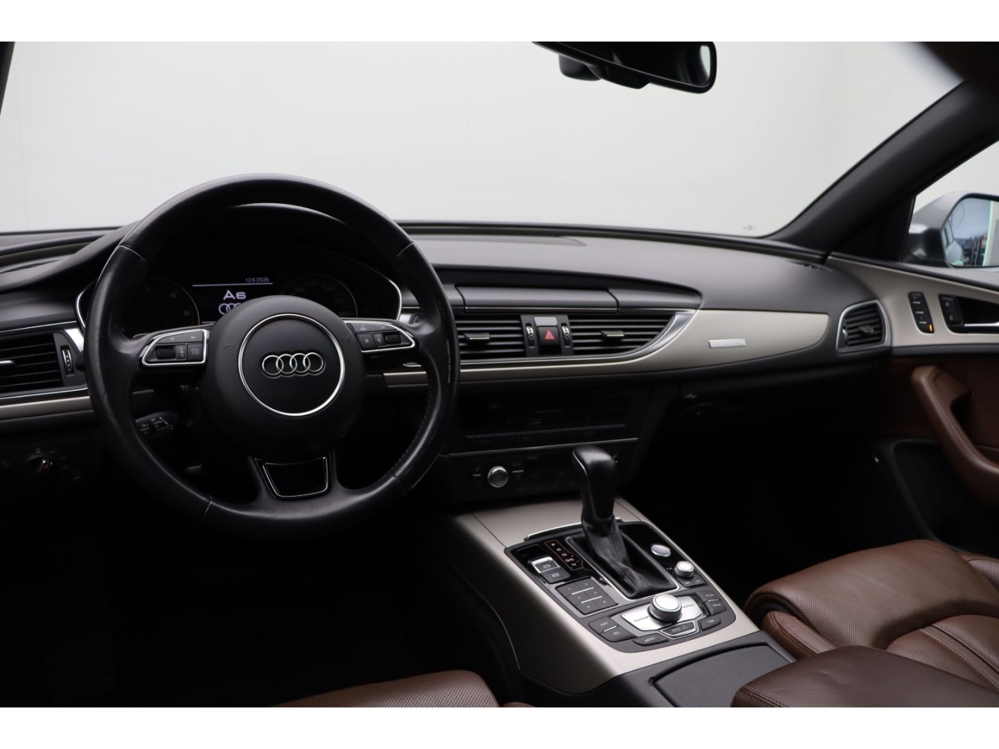 Fahrzeugabbildung Audi A6 Avant 3.0 TDI clean diesel quattro S line AHK