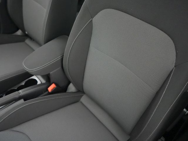 Fabia DRIVE PLUS TSI DSG+BLUETOOTH+SITZ-/LENKRAD